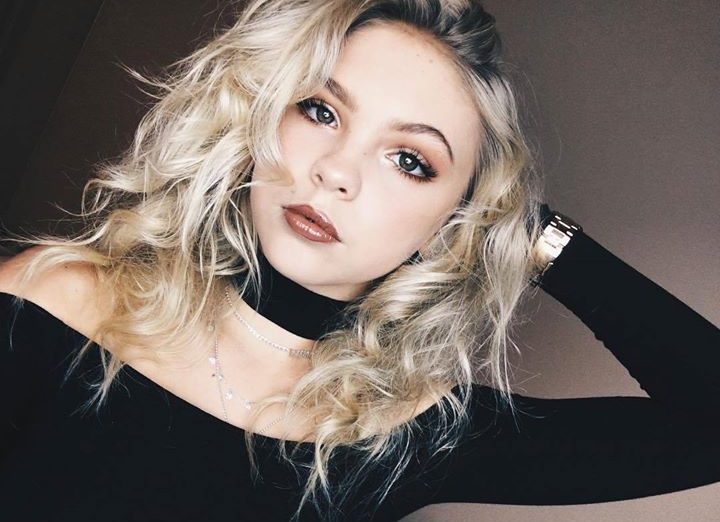 Jordyn Jones boob job nose job facelift